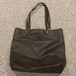 Thirty one around town tote